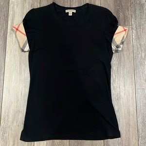 Burberry tee